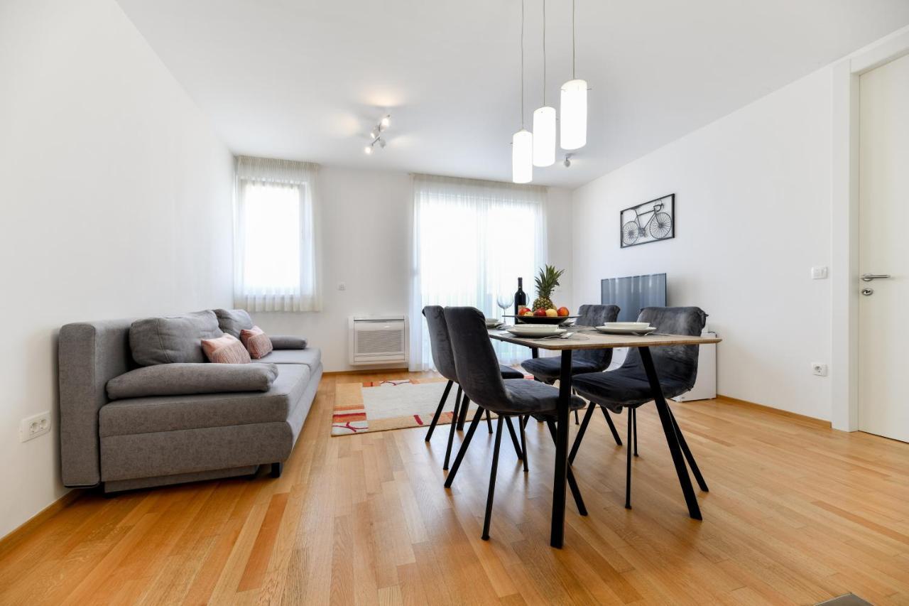 Modern Apartment For 2025' Vacation In Zadar Buitenkant foto