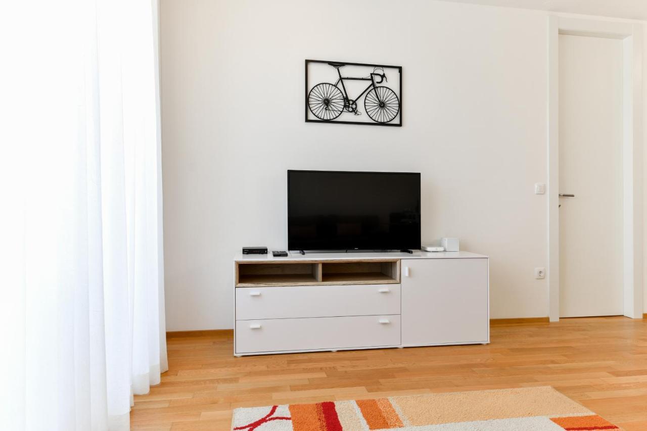 Modern Apartment For 2025' Vacation In Zadar Buitenkant foto